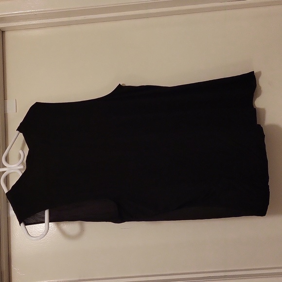 XL NWT Black Satin Front Sleeveless Tank Reitmans - Picture 4 of 5